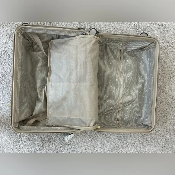 Samantha Brown 22" Hardside Carry-On Spinner , Luggage CHAMPAGNE nwt - Picture 13 of 14
